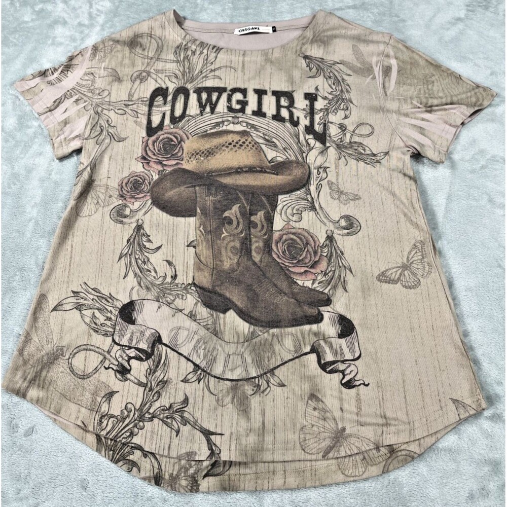 Origami Cowgirl Graphic Top M Western Cowboy Boots Floral Soft Flowy Tee